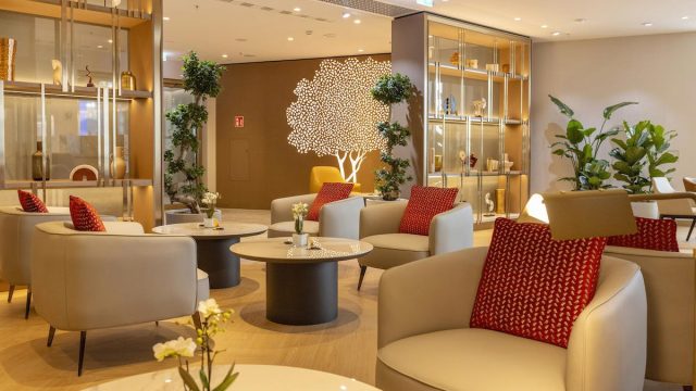 Emirates Introduces Innovative Lounge Experience: A Game Changer for Travelers